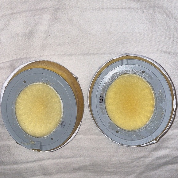 Beats solo 3 wireless special edition rose gold headphones •READ DESCRIPTION• - Picture 9 of 16